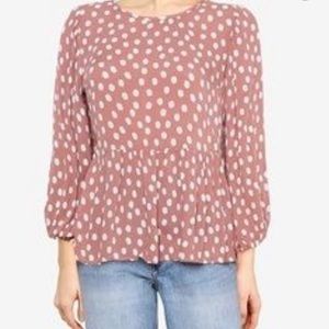 Abercrombie and Fitch Shirt with matching scrunchie - Small